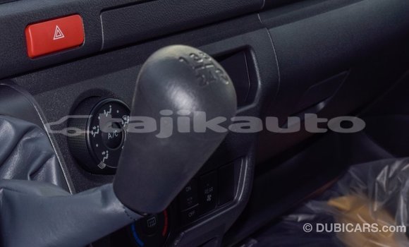Buy Import Toyota Hiace White Car in Import - Dubai in Dushanbe Buy Import Toyota Hiace White Car in Import - Dubai in Dushanbe