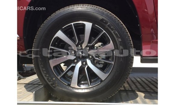 Buy Import Mitsubishi Montero Other Car in Import - Dubai in Dushanbe