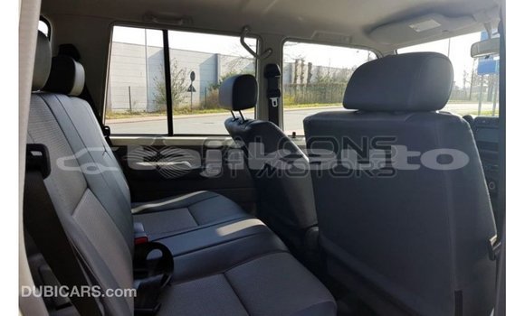 Buy Import Toyota Land Cruiser White Car in Import - Dubai in Dushanbe Buy Import Toyota Land Cruiser White Car in Import - Dubai in Dushanbe