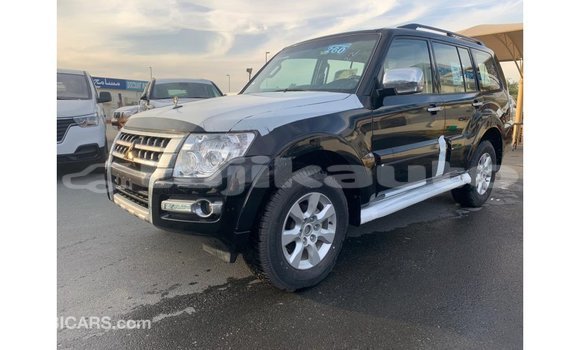 Buy Import Mitsubishi Pajero Black Car in Import - Dubai in Dushanbe Buy Import Mitsubishi Pajero Black Car in Import - Dubai in Dushanbe
