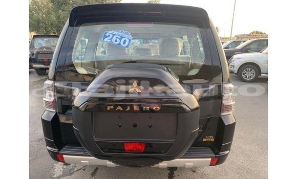 Buy Import Mitsubishi Pajero Black Car in Import - Dubai in Dushanbe Buy Import Mitsubishi Pajero Black Car in Import - Dubai in Dushanbe