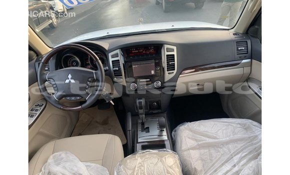 Buy Import Mitsubishi Pajero Black Car in Import - Dubai in Dushanbe Buy Import Mitsubishi Pajero Black Car in Import - Dubai in Dushanbe
