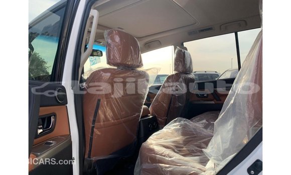 Buy Import Mitsubishi Pajero White Car in Import - Dubai in Dushanbe Buy Import Mitsubishi Pajero White Car in Import - Dubai in Dushanbe