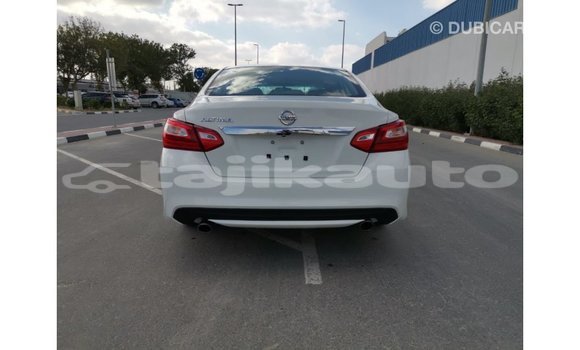 Buy Import Nissan Altima White Car in Import - Dubai in Dushanbe Buy Import Nissan Altima White Car in Import - Dubai in Dushanbe