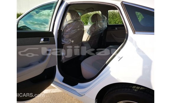 Buy Import Hyundai Sonata White Car in Import - Dubai in Dushanbe Buy Import Hyundai Sonata White Car in Import - Dubai in Dushanbe