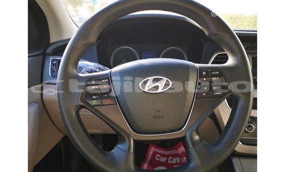 Buy Import Hyundai Sonata White Car in Import - Dubai in Dushanbe Buy Import Hyundai Sonata White Car in Import - Dubai in Dushanbe