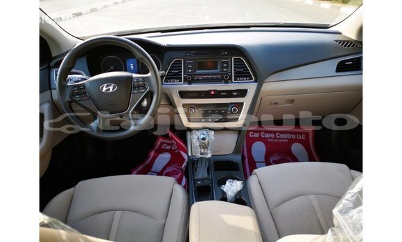 Buy Import Hyundai Sonata White Car in Import - Dubai in Dushanbe Buy Import Hyundai Sonata White Car in Import - Dubai in Dushanbe