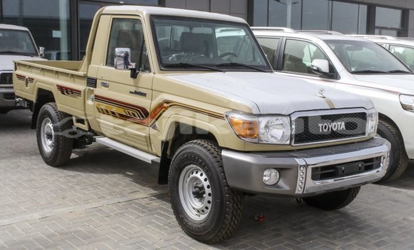 Buy Import Toyota Land Cruiser Beige Car in Import - Dubai in Dushanbe Buy Import Toyota Land Cruiser Beige Car in Import - Dubai in Dushanbe
