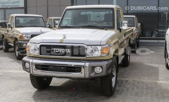 Buy Import Toyota Land Cruiser Beige Car in Import - Dubai in Dushanbe Buy Import Toyota Land Cruiser Beige Car in Import - Dubai in Dushanbe