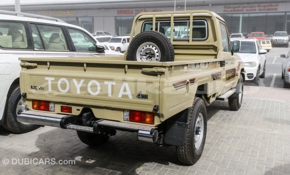 Buy Import Toyota Land Cruiser Beige Car in Import - Dubai in Dushanbe Buy Import Toyota Land Cruiser Beige Car in Import - Dubai in Dushanbe