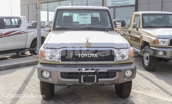 Buy Import Toyota Land Cruiser Beige Car in Import - Dubai in Dushanbe Buy Import Toyota Land Cruiser Beige Car in Import - Dubai in Dushanbe