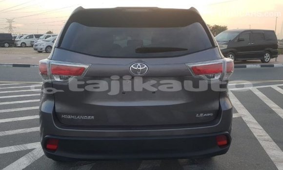 Buy Import Toyota Highlander Other Car in Import - Dubai in Dushanbe Buy Import Toyota Highlander Other Car in Import - Dubai in Dushanbe