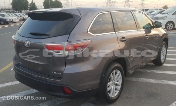 Buy Import Toyota Highlander Other Car in Import - Dubai in Dushanbe Buy Import Toyota Highlander Other Car in Import - Dubai in Dushanbe