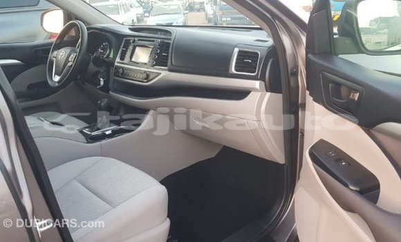 Buy Import Toyota Highlander Other Car in Import - Dubai in Dushanbe Buy Import Toyota Highlander Other Car in Import - Dubai in Dushanbe
