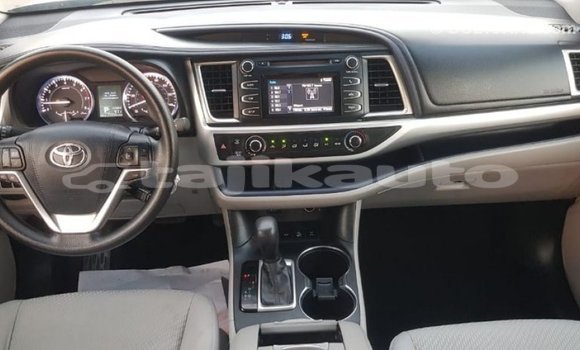 Buy Import Toyota Highlander Other Car in Import - Dubai in Dushanbe Buy Import Toyota Highlander Other Car in Import - Dubai in Dushanbe