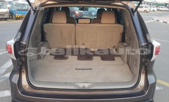 Buy Import Toyota Highlander Other Car in Import - Dubai in Dushanbe Buy Import Toyota Highlander Other Car in Import - Dubai in Dushanbe