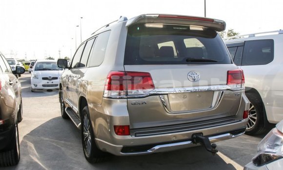Buy Import Toyota Land Cruiser Other Car in Import - Dubai in Dushanbe Buy Import Toyota Land Cruiser Other Car in Import - Dubai in Dushanbe