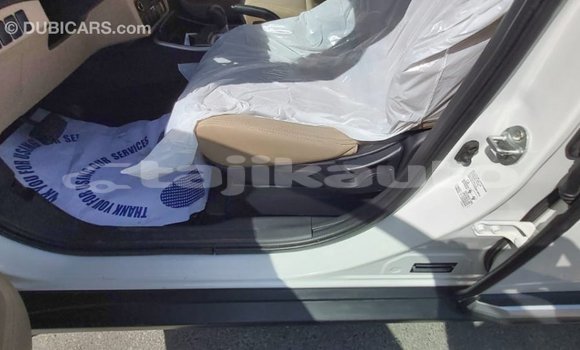 Buy Import Mitsubishi Outlander White Car in Import - Dubai in Dushanbe Buy Import Mitsubishi Outlander White Car in Import - Dubai in Dushanbe