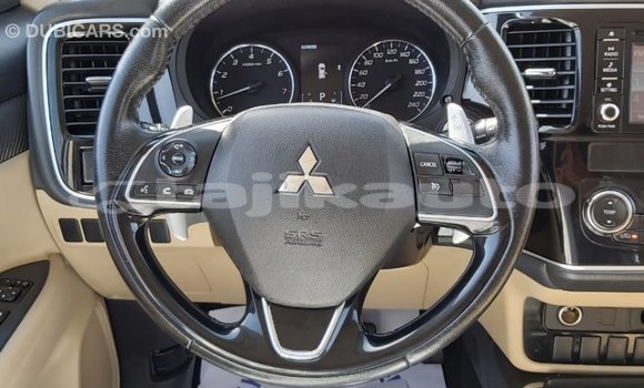 Buy Import Mitsubishi Outlander White Car in Import - Dubai in Dushanbe Buy Import Mitsubishi Outlander White Car in Import - Dubai in Dushanbe