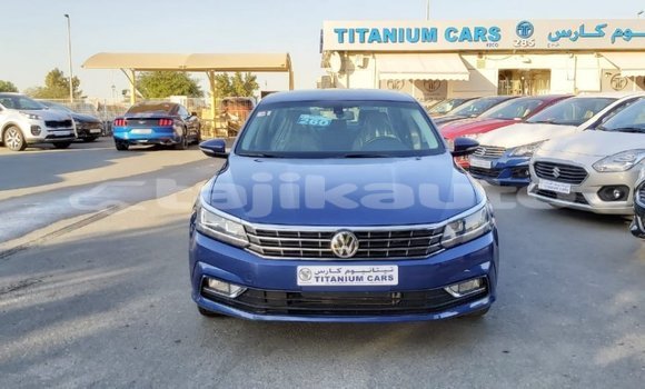 Buy Import Volkswagen Passat Blue Car in Import - Dubai in Dushanbe