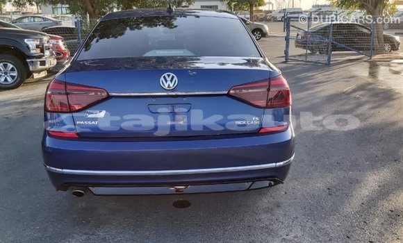 Buy Import Volkswagen Passat Blue Car in Import - Dubai in Dushanbe Buy Import Volkswagen Passat Blue Car in Import - Dubai in Dushanbe