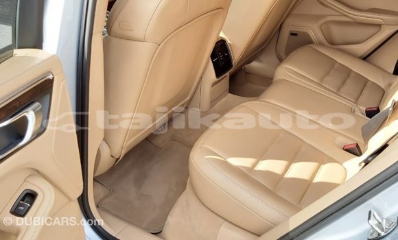 Buy Import Porsche Macan Other Car in Import - Dubai in Dushanbe Buy Import Porsche Macan Other Car in Import - Dubai in Dushanbe