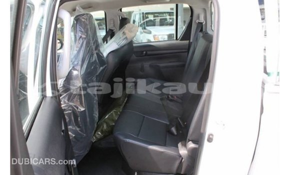 Buy Import Toyota Hilux White Car in Import - Dubai in Dushanbe Buy Import Toyota Hilux White Car in Import - Dubai in Dushanbe