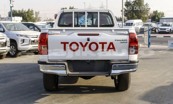 Buy Import Toyota Hilux White Car in Import - Dubai in Dushanbe Buy Import Toyota Hilux White Car in Import - Dubai in Dushanbe