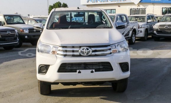 Buy Import Toyota Hilux White Car in Import - Dubai in Dushanbe Buy Import Toyota Hilux White Car in Import - Dubai in Dushanbe