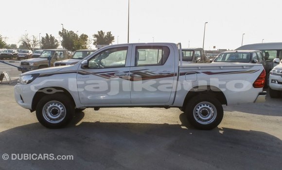 Buy Import Toyota Hilux White Car in Import - Dubai in Dushanbe Buy Import Toyota Hilux White Car in Import - Dubai in Dushanbe