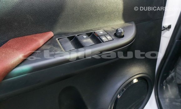 Buy Import Toyota Hilux White Car in Import - Dubai in Dushanbe Buy Import Toyota Hilux White Car in Import - Dubai in Dushanbe