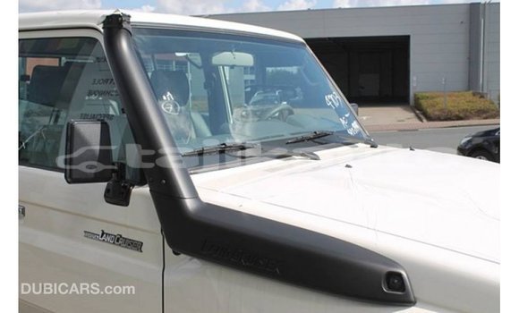 Buy Import Toyota Land Cruiser White Car in Import - Dubai in Dushanbe Buy Import Toyota Land Cruiser White Car in Import - Dubai in Dushanbe