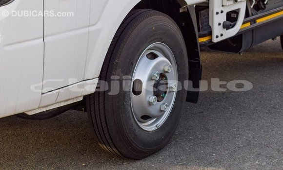 Buy Import Kia Carens White Car in Import - Dubai in Dushanbe Buy Import Kia Carens White Car in Import - Dubai in Dushanbe