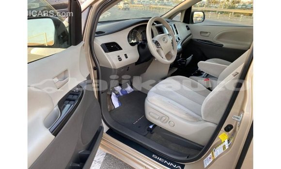 Buy Import Toyota Sienna Other Car in Import - Dubai in Dushanbe Buy Import Toyota Sienna Other Car in Import - Dubai in Dushanbe