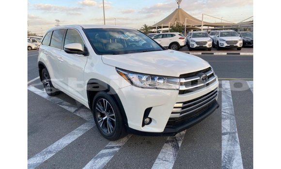 Buy Import Toyota Highlander White Car in Import - Dubai in Dushanbe Buy Import Toyota Highlander White Car in Import - Dubai in Dushanbe