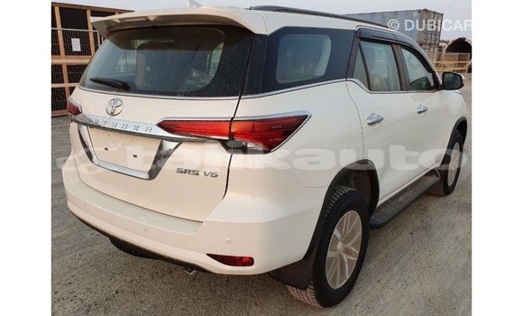 Buy Import Toyota Fortuner White Car in Import - Dubai in Dushanbe Buy Import Toyota Fortuner White Car in Import - Dubai in Dushanbe