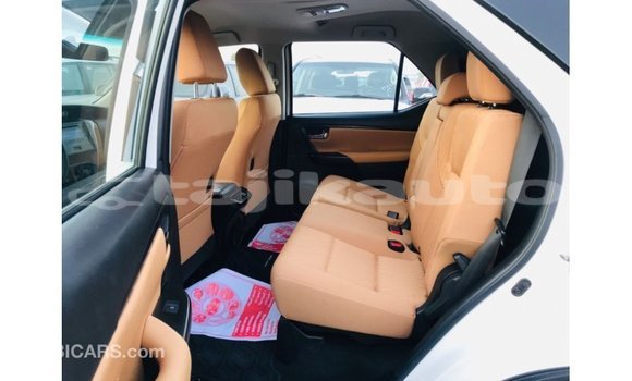 Buy Import Toyota Fortuner White Car in Import - Dubai in Dushanbe Buy Import Toyota Fortuner White Car in Import - Dubai in Dushanbe