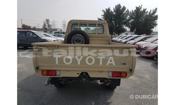 Buy Import Toyota Land Cruiser Beige Car in Import - Dubai in Dushanbe Buy Import Toyota Land Cruiser Beige Car in Import - Dubai in Dushanbe