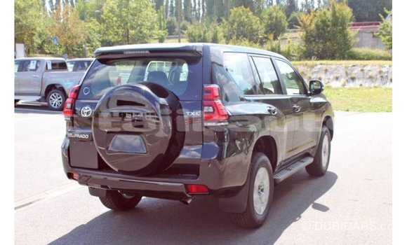 Buy Import Toyota Hilux Black Car in Import - Dubai in Dushanbe Buy Import Toyota Hilux Black Car in Import - Dubai in Dushanbe