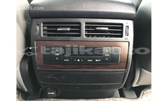 Buy Import Toyota Land Cruiser White Car in Import - Dubai in Dushanbe Buy Import Toyota Land Cruiser White Car in Import - Dubai in Dushanbe