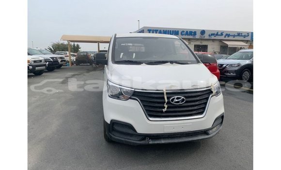 Buy Import Hyundai Cargo White Car in Import - Dubai in Dushanbe Buy Import Hyundai Cargo White Car in Import - Dubai in Dushanbe