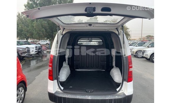 Buy Import Hyundai Cargo White Car in Import - Dubai in Dushanbe Buy Import Hyundai Cargo White Car in Import - Dubai in Dushanbe