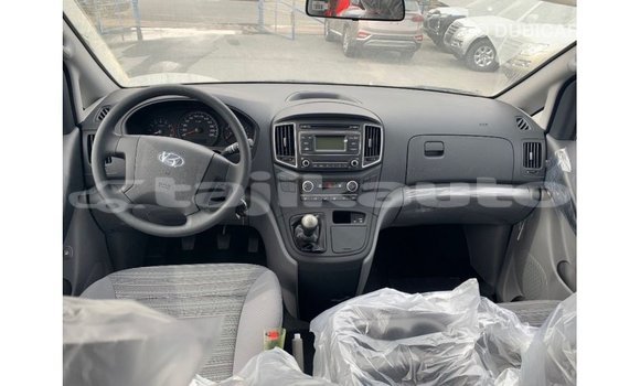 Buy Import Hyundai Cargo White Car in Import - Dubai in Dushanbe Buy Import Hyundai Cargo White Car in Import - Dubai in Dushanbe
