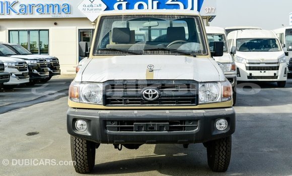 Buy Import Toyota Land Cruiser Beige Car in Import - Dubai in Dushanbe Buy Import Toyota Land Cruiser Beige Car in Import - Dubai in Dushanbe