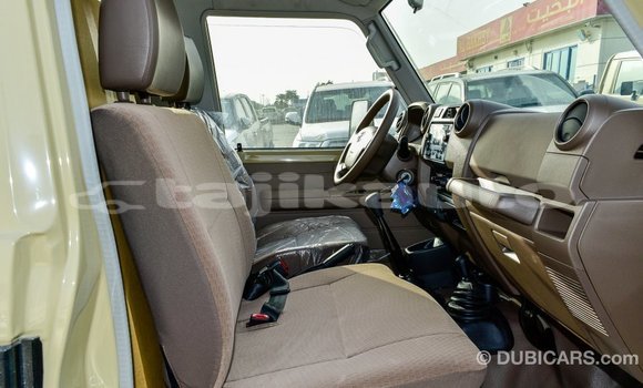 Buy Import Toyota Land Cruiser Beige Car in Import - Dubai in Dushanbe Buy Import Toyota Land Cruiser Beige Car in Import - Dubai in Dushanbe