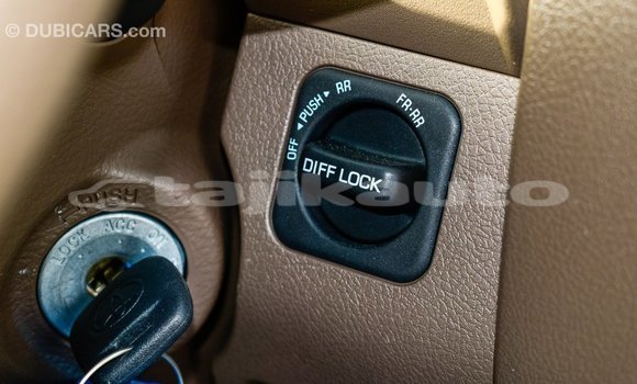 Buy Import Toyota Land Cruiser Beige Car in Import - Dubai in Dushanbe Buy Import Toyota Land Cruiser Beige Car in Import - Dubai in Dushanbe