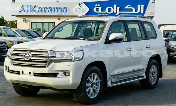 Buy Import Toyota Land Cruiser White Car in Import - Dubai in Dushanbe Buy Import Toyota Land Cruiser White Car in Import - Dubai in Dushanbe