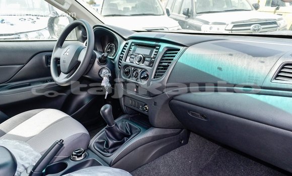 Buy Import Mitsubishi L200 Other Car in Import - Dubai in Dushanbe Buy Import Mitsubishi L200 Other Car in Import - Dubai in Dushanbe