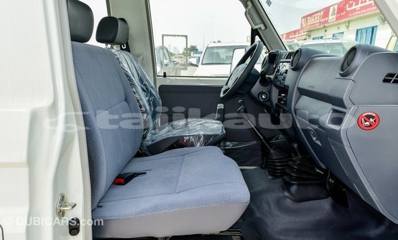 Buy Import Toyota Land Cruiser White Car in Import - Dubai in Dushanbe Buy Import Toyota Land Cruiser White Car in Import - Dubai in Dushanbe
