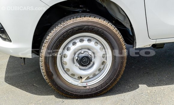 Buy Import Toyota Hilux White Car in Import - Dubai in Dushanbe Buy Import Toyota Hilux White Car in Import - Dubai in Dushanbe